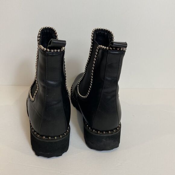 Black faux leather studded ankle booties size 8 - Picture 4 of 7